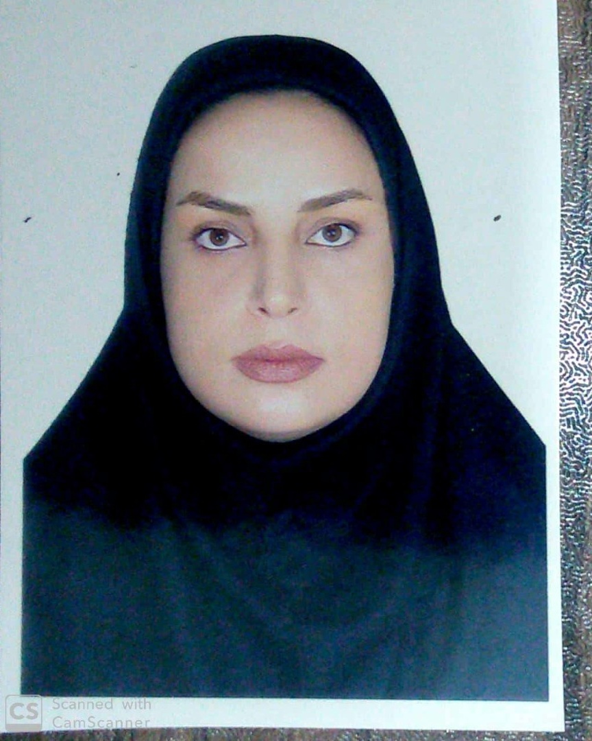 مریم اکبری